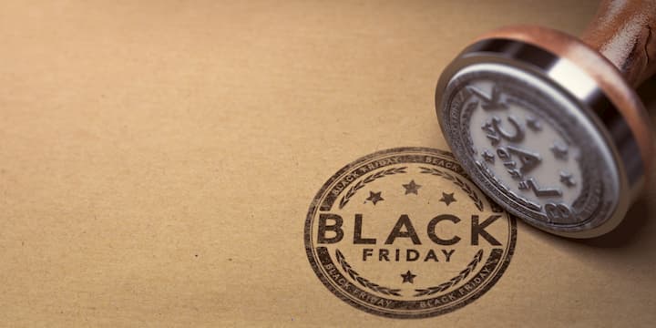 Carimbo com os dizeres "Black Friday"
